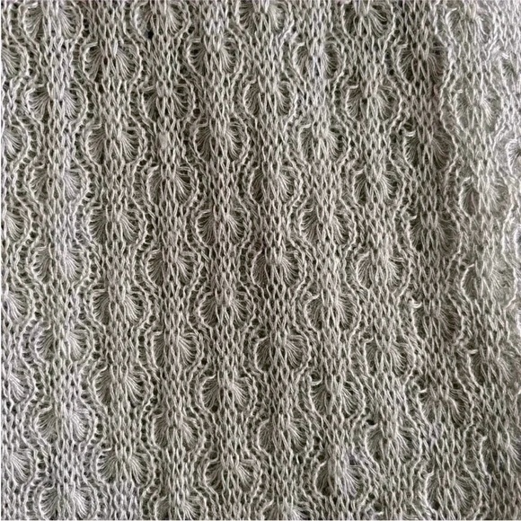 Macy’s Gray Knit Infinity Scarf - Picture 4 of 6